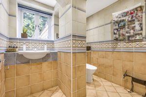 Photo 27- click for photo gallery